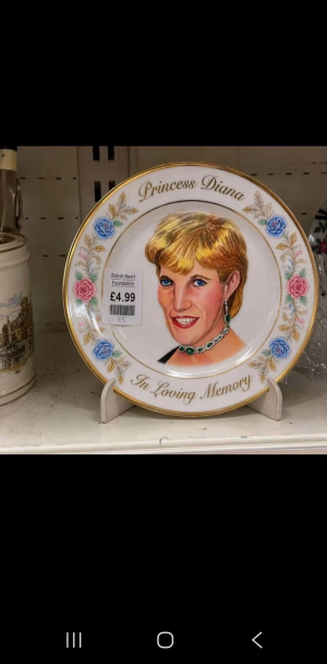 Antony Gordon commemorative plate. one for you ed025