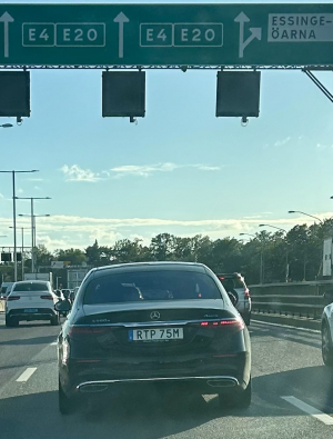 Drove behind this car on my way home from work today. In memory of the late great Ed002.